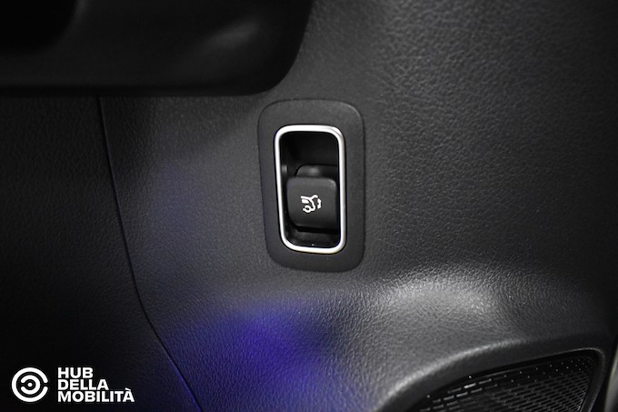 MERCEDES-BENZ GLA 200 d Automatic 4Matic AMG Line Premium Plus